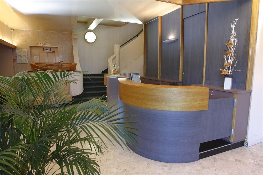 Hotel Le Berry Saint-Nazaire Exterior photo